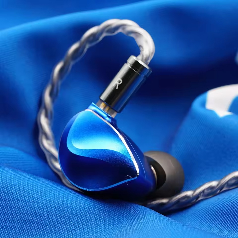 Angelears & BQEYZ Winter Ultra - đánh giá và giá Planar Magnetic Iem Earphones